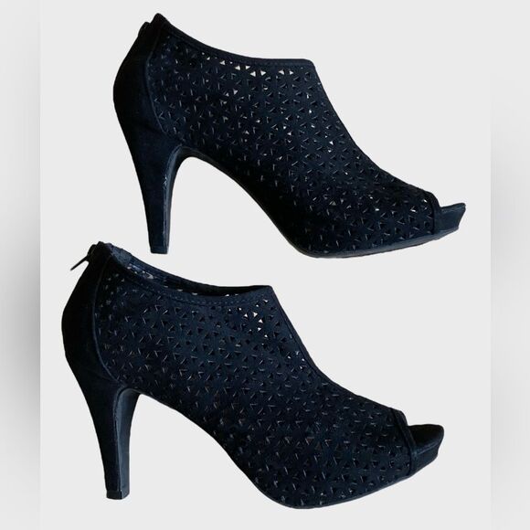 Madden Girl High Heel Ankle Booties Size 9 Black Perforated Open Toe Zipper - Picture 7 of 15